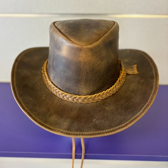 Real Leather Hats Western Style for Men and Women shapeable Brim vintage look. - Picture 8 of 15